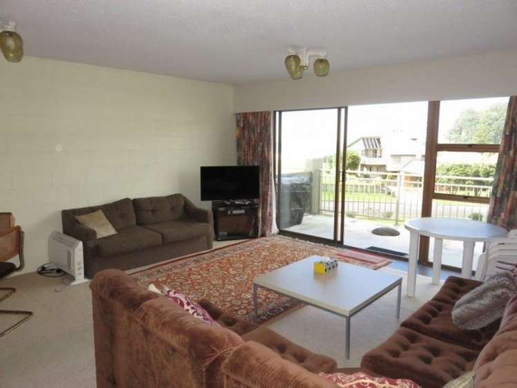 2/103 Bambury Place Onemana_7