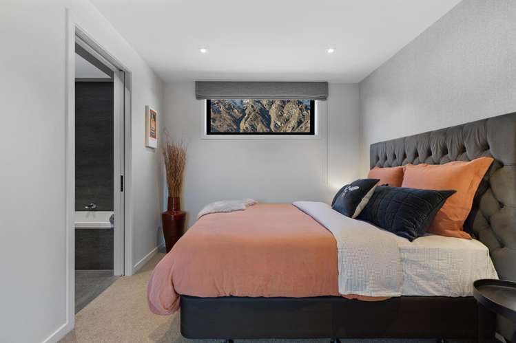 8 Arran Lane Jacks Point_30