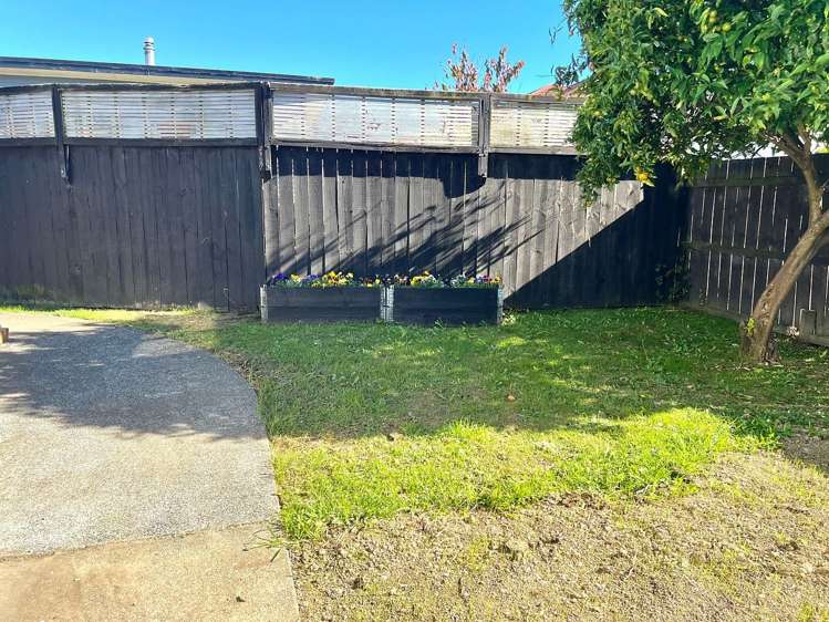 37 Border Road Henderson_15