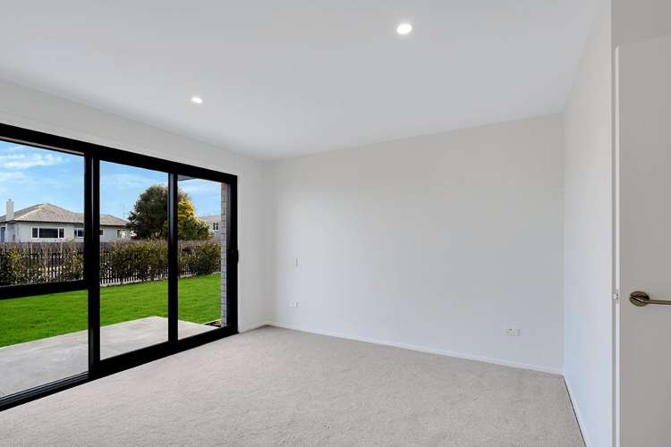9 Warren Lane 10767_18