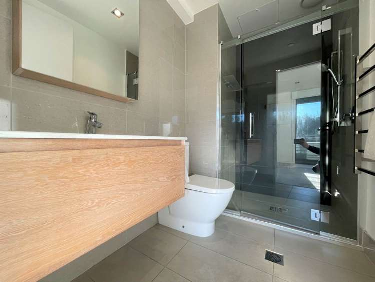 102/2 Bluegrey Avenue Stonefields_10