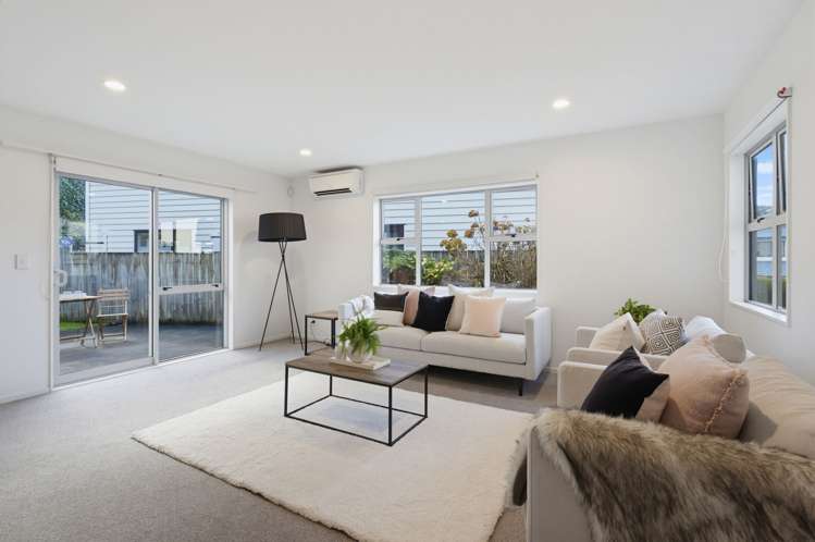 17A Wantwood Grove Churton Park_5