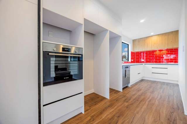 1/21 Peachgrove Road Te Atatu Peninsula_4