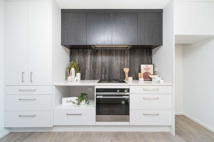 2 Seddon Street Takaro_17