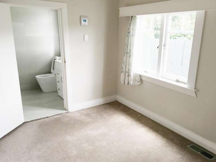 607 Mount Albert Road Royal Oak_4