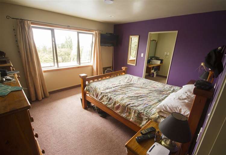 8 Brenton Place Whangamata_18