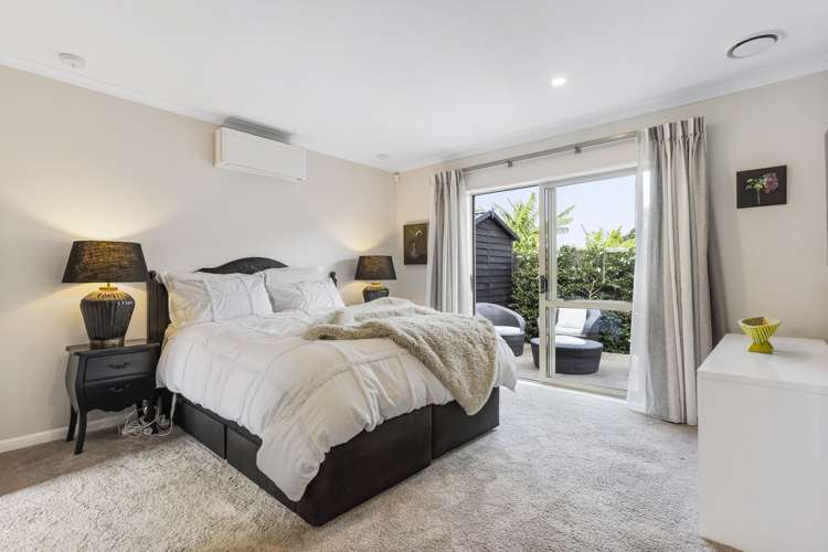 137 Mountain Road Mangere Bridge_12