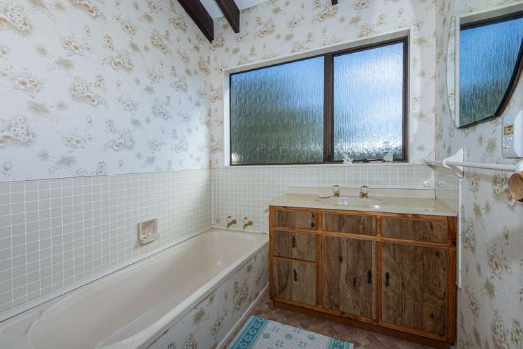 3118 Russell Road Hikurangi Rd4_14