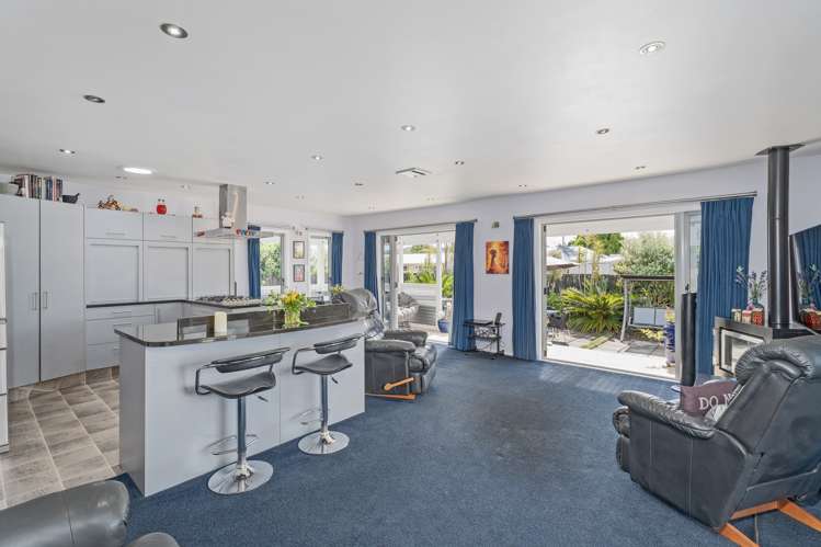 98 Catherine Crescent Whitianga_24