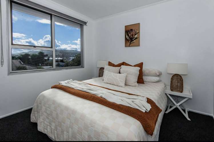10 Raewyn Street Morningside_6
