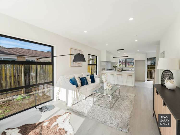 2/113 Porchester road Papakura_8