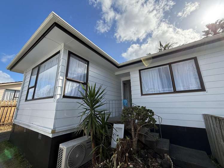 9 Edwin Freeman Place Ranui_0