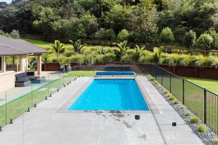 90 Taiapa Road Muriwai_5