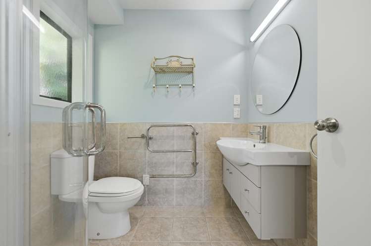 14 Waipuna Grove Welcome Bay_14