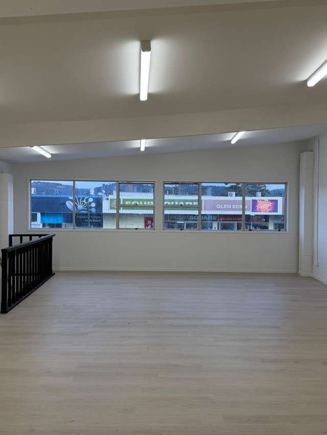 42 Glenmall Place Glen Eden_2