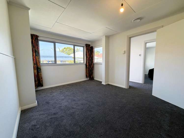 15 Threadneedle Street Greymouth_7