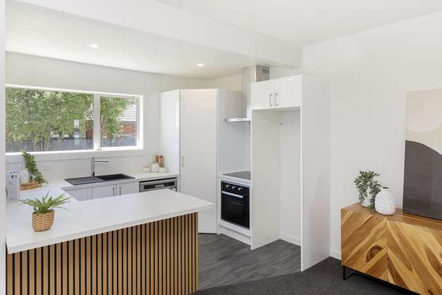 153 MacKenzie Ave Woolston_1