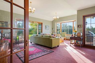 1402 North Eyre Road_2