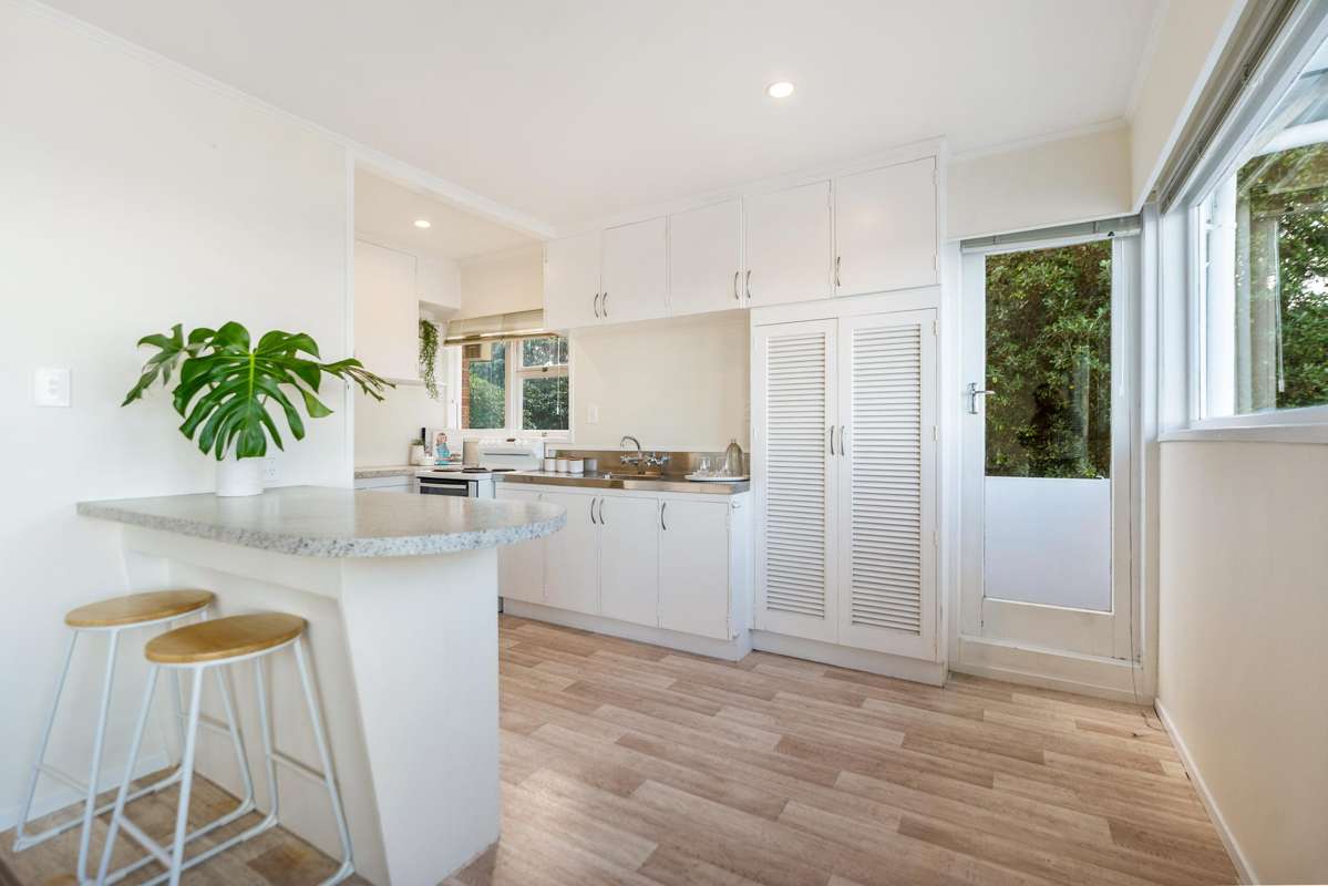 3/35 Kitchener Road_4