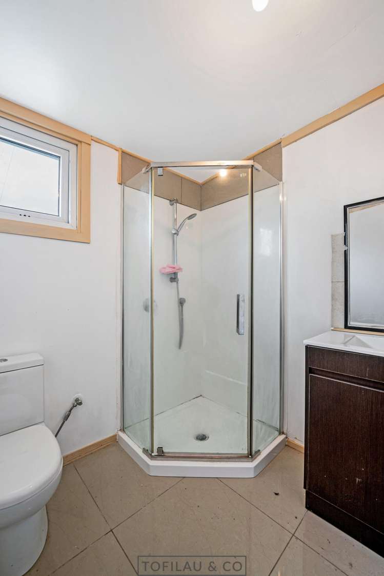 92 Fisher Crescent Otara_8