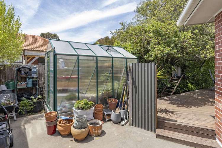 52 Gould Crescent Woolston_16