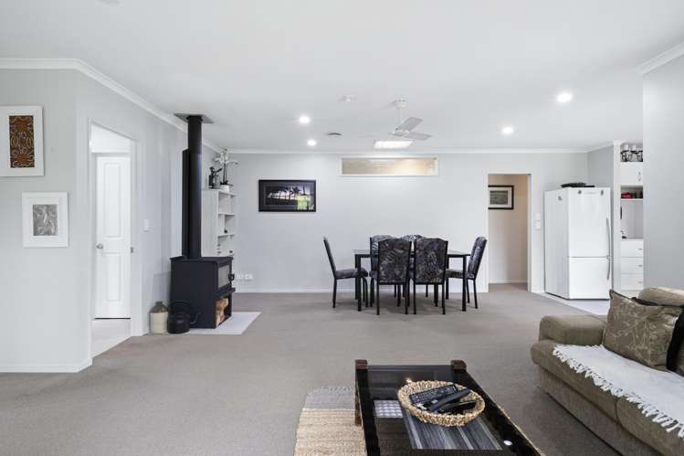 32 Lockwood Road Hunua_6