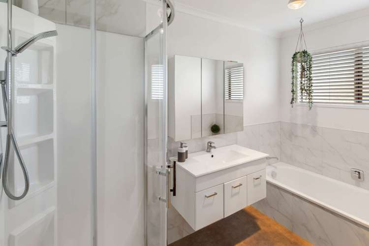 19 Akepiro Place Tawhero_16