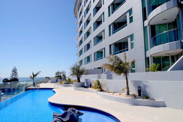 Orewa apartment for sale Million dollar views!