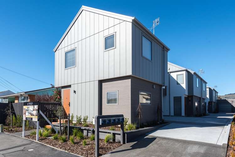 1/6 Strauss Place Somerfield_18