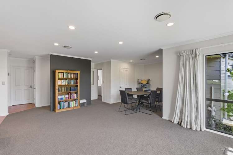 5 Rotokare Crescent Whalers Gate_13