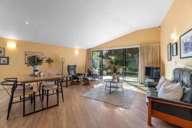 137 Grey Street Hamilton East_10