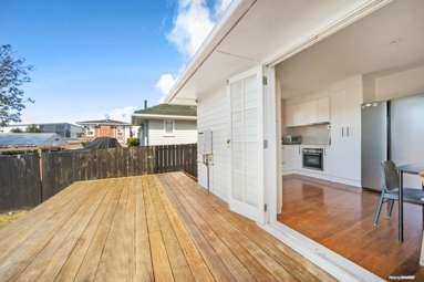 787 Te Atatu Road_2