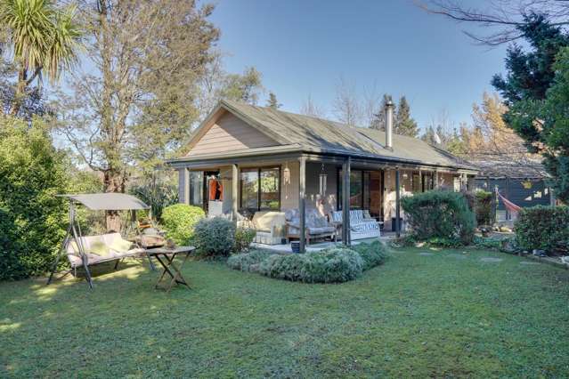 Private, peaceful, birdsong retreat