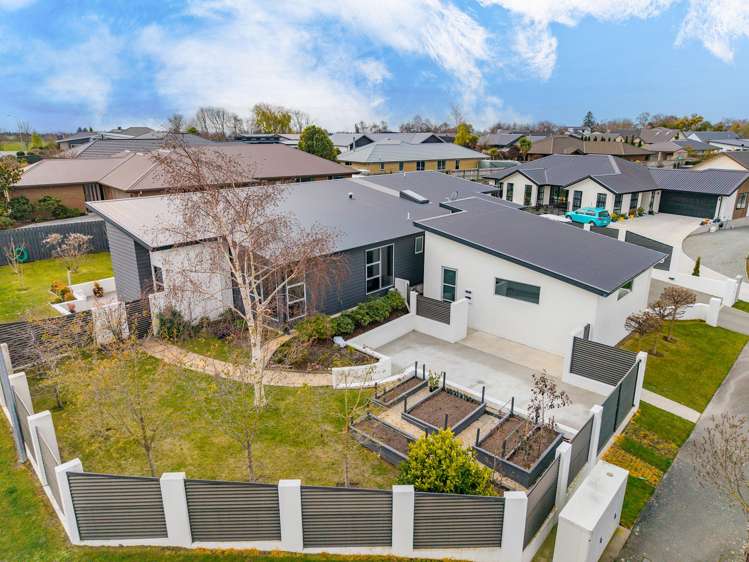 2 Meadowstone Street Gleniti_10