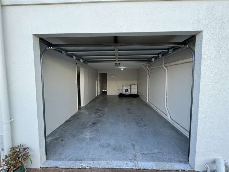 22/22a Willcott Street Mount Albert_1