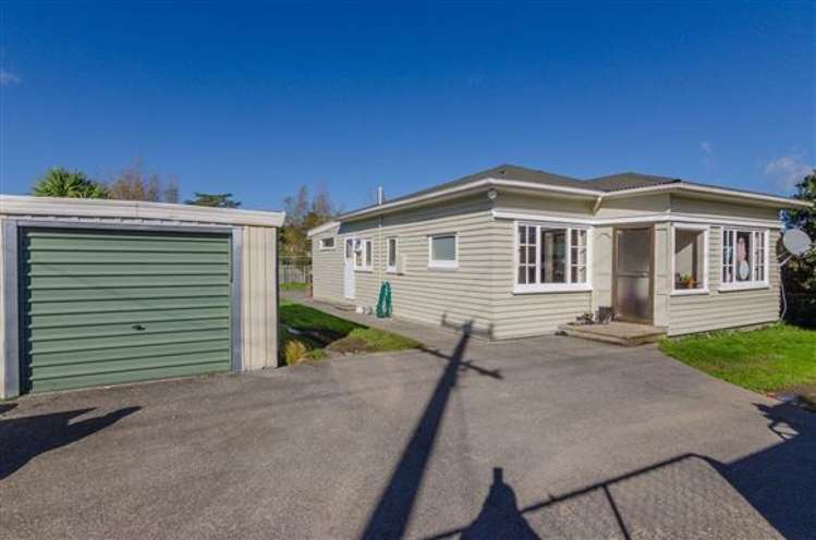 49 Waite Street Featherston_1