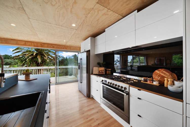 78 Warner Park Avenue Laingholm_13