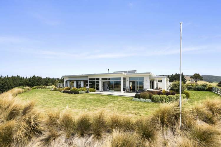 94 Brookdale Road Kaka Point_24