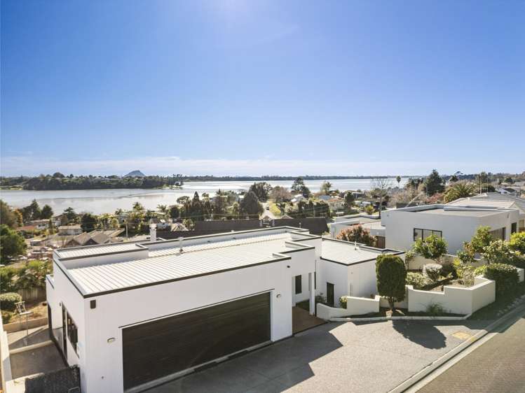 8 Lorrigan Way_0