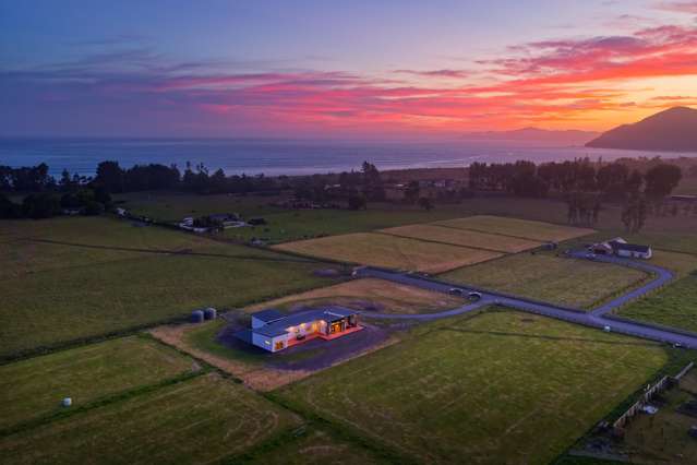 Architecture Meets Open Space