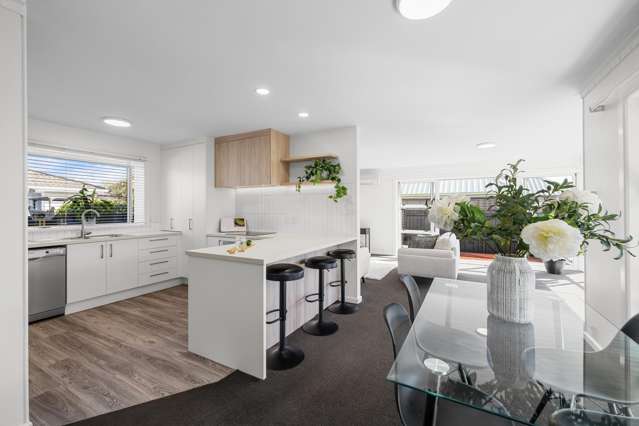 Ready to Move In! Ready to Move On!