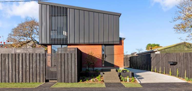 1/10 Seddon Street Sydenham_16