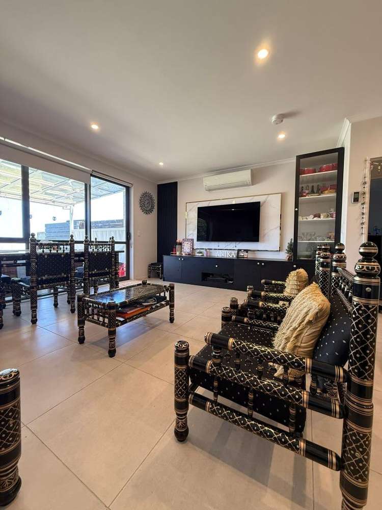 90 Matairangi Avenue Totara Heights_3