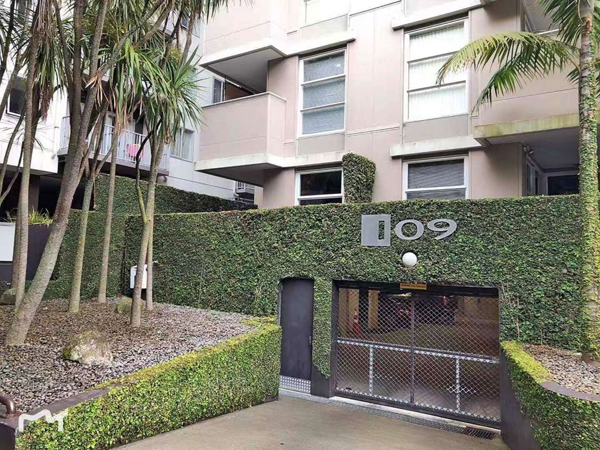 2C/109 Vincent Street 10015_0