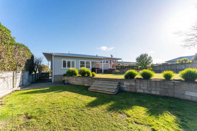2/48 Ngamotu Road Hilltop_1
