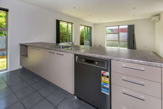 71d Mackworth Street Woolston_4