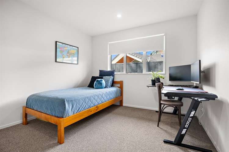 36 Crabb Fields Lane Riverhead_17