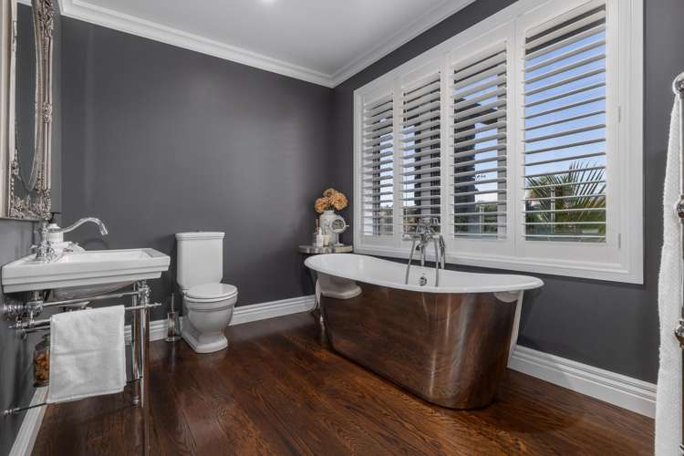 2 Otaihanga Road Paraparaumu Beach_31
