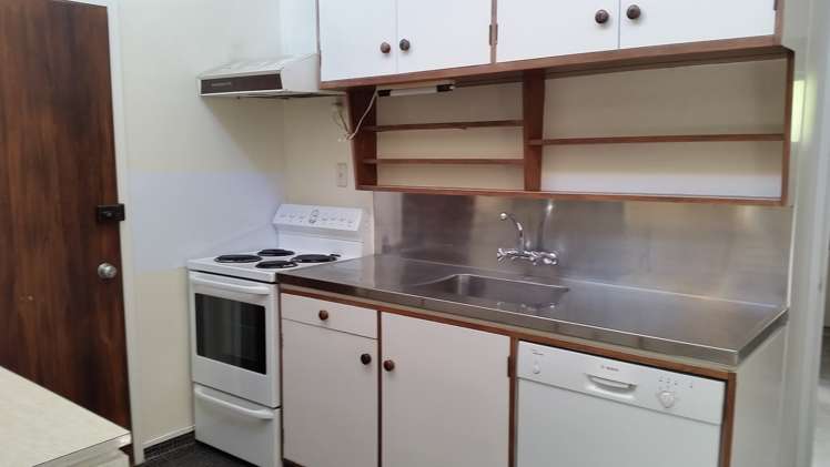 23 Tudor Ave 1464_4