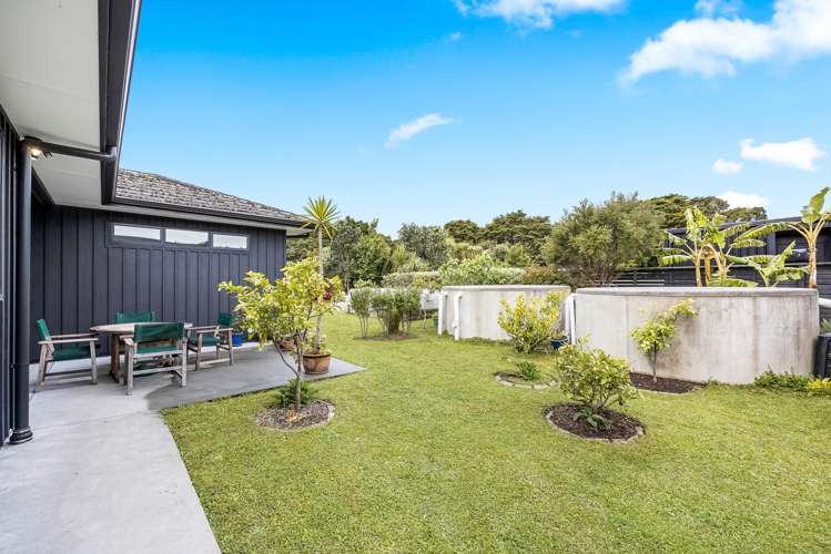 18 Awanui Crescent Matakana_25